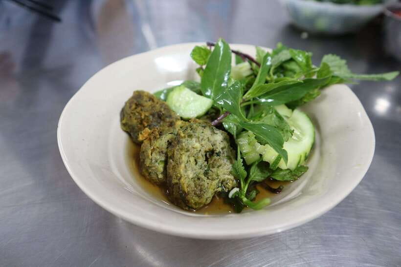 Hanoi: Michelin Guide Street Food Walking Tour - Who will enjoy this food walk