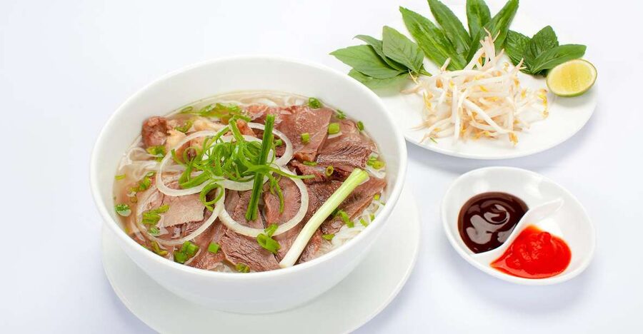 Hanoi: Small-Group Street Food Walking Tour - Why this Hanoi food walk works so well for a first evening