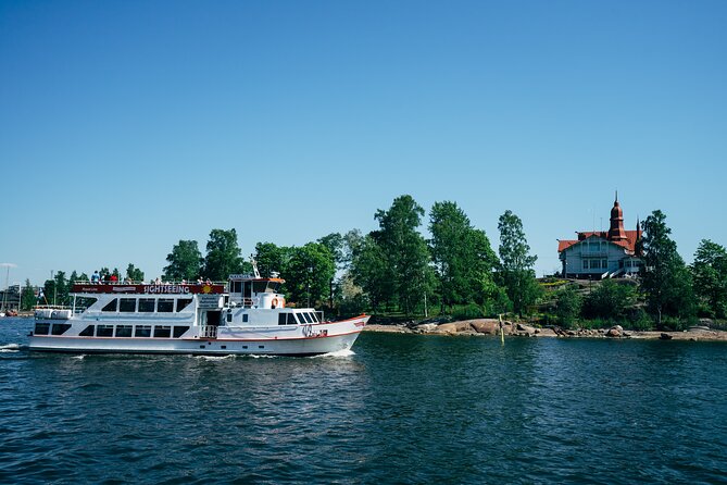 Helsinki: Private Walking Tour with a Local - What the Helsinki route can include