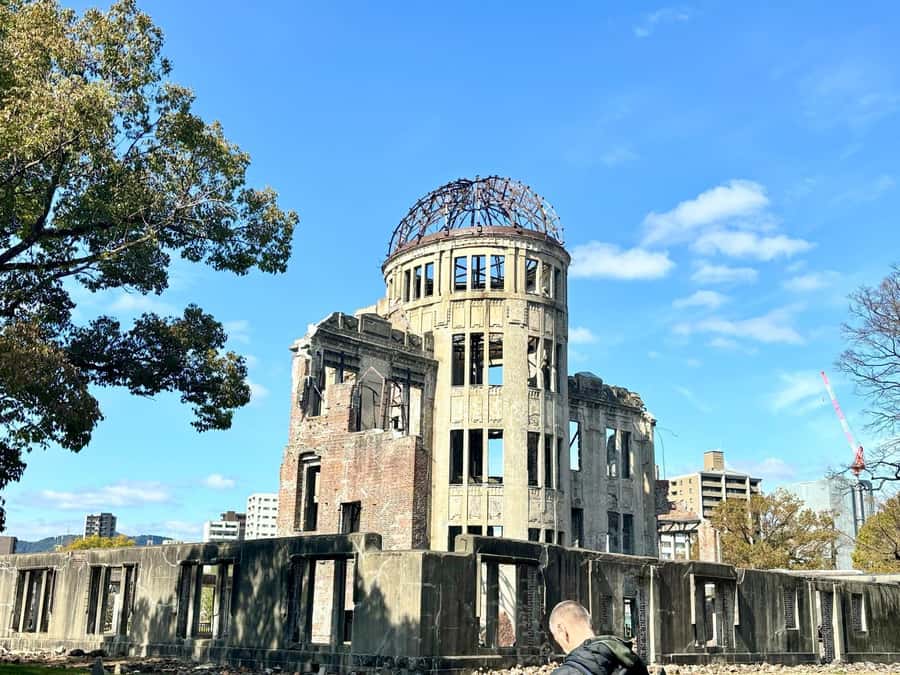 Hiroshima: Private City Highlights Walking Tour - Why a guide changes the Peace Park visit
