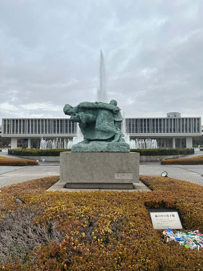 Hiroshima: Private City Highlights Walking Tour - What the four-hour walking pace feels like