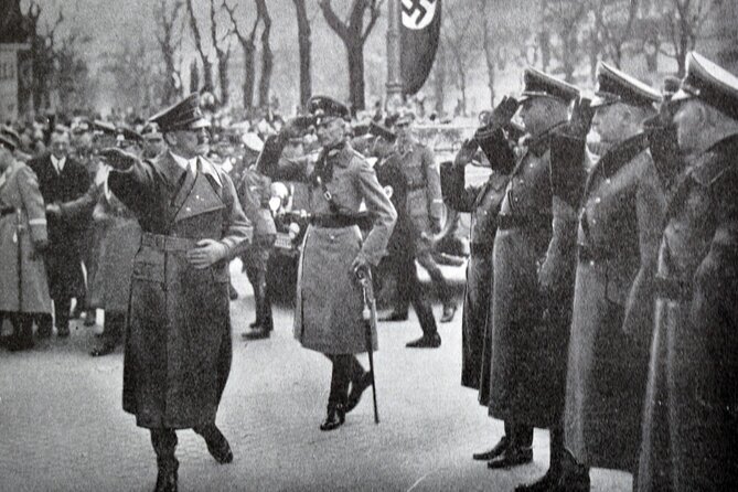 Historical Hitler Walking Tour of Vienna - Starting outside the Albertina Museum