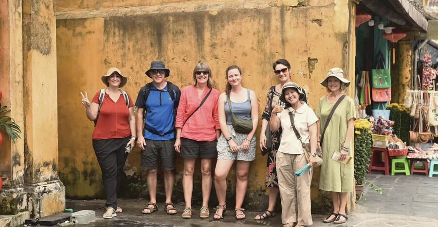 Hoi An: Ancient Town Guided Walking Tour - Hoi An Ancient Town and the Japanese Culture Gallery