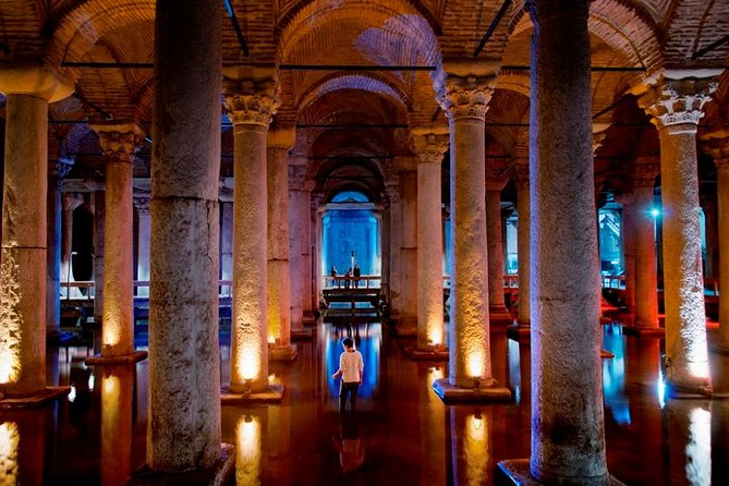 Istanbul Highlights Small-Group Walking Guided Tour - The Basilica Cistern, Istanbul’s underground surprise