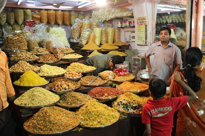 Jaipur Bazaar & Food Walking Tour - Watching Silversmiths and Bangle-Makers