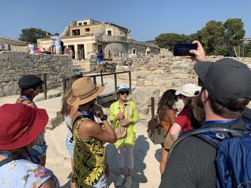 Knossos: Knossos Palace Skip-the-Line Guided Walking Tour - The palace of Minos and the Minoan world