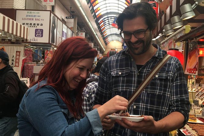 Kuromon Market Food Walking Tour in Osaka (6 stops, 6 tastes) - The guides make the difference