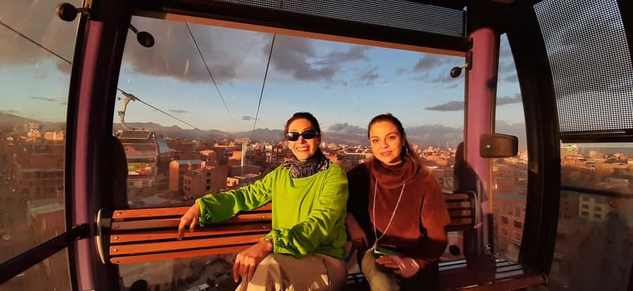La Paz and El Alto: Cable Car Rides and Walking Tour - La Paz’s Witches’ Market and the meaning behind the stalls