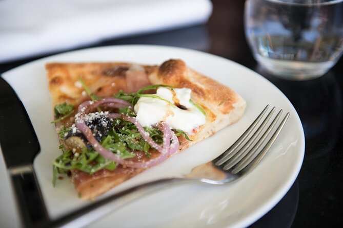 Las Vegas: The Strip's Celebrity Chefs Tour or Downtown Food Tour - What makes Downtown Vegas different