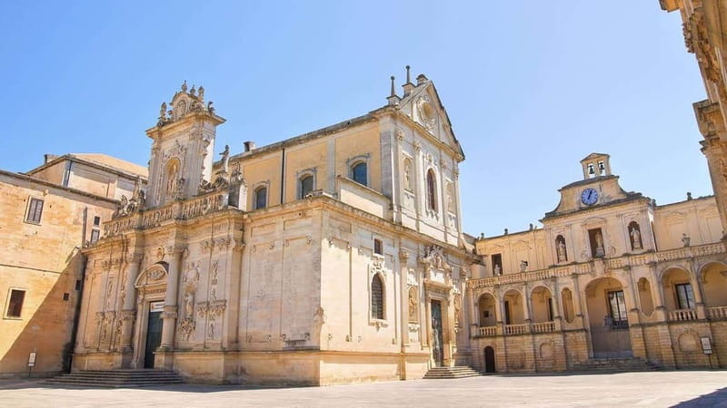 Lecce: Baroque Architecture and Underground Walking Tour - Piazza Sant’Oronzo puts Roman Lecce under your feet