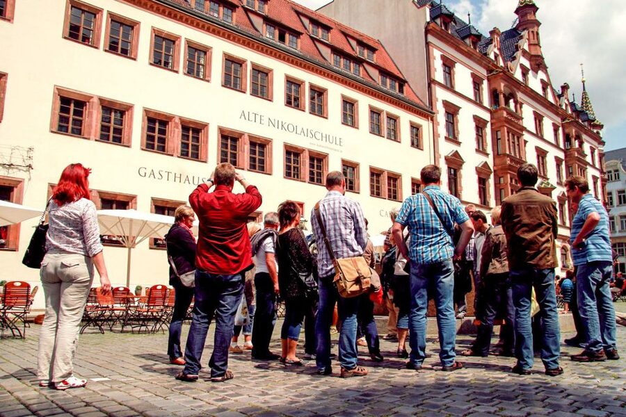 Leipzig: 1.5-Hour Historical Walking Tour in German - St. Thomas Church and Leipzig’s cultural story