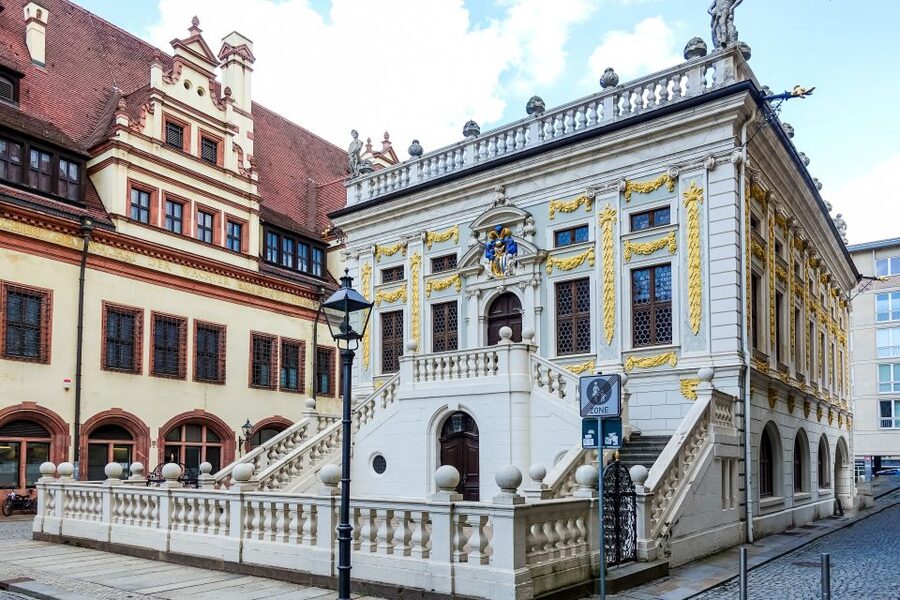 Leipzig: 2-Hour Guided Walking Tour in German - Specks Hof and the arcades reveal Leipzig’s commercial past