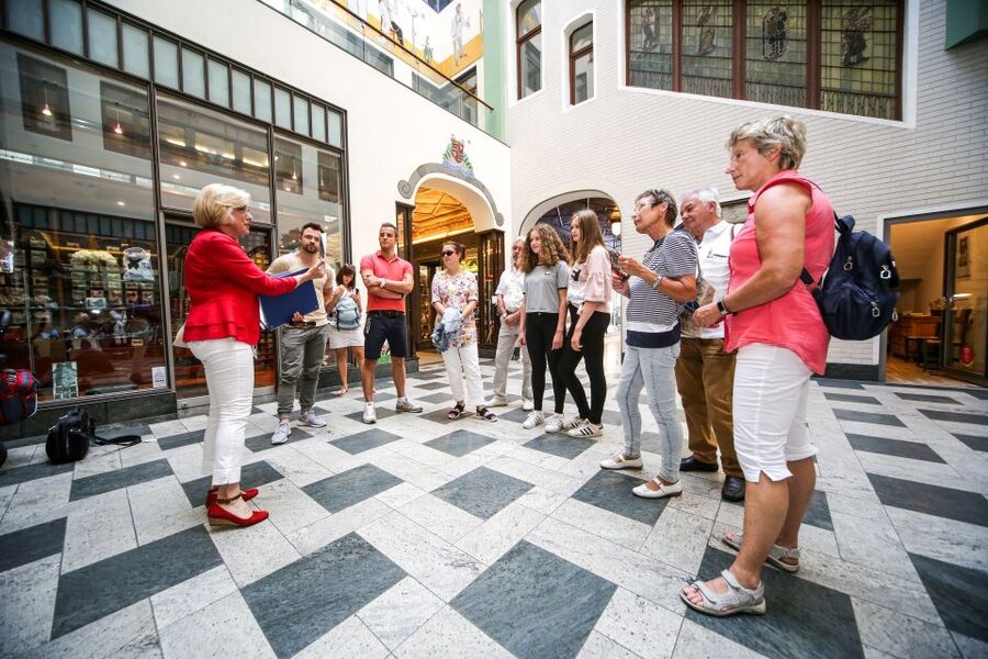 Leipzig: 2-Hour Guided Walking Tour in German - St. Thomas Church ends the walk with music