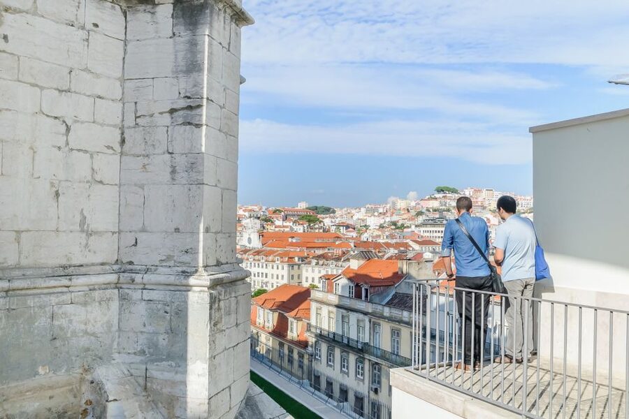 Lisbon: Best of City Private Walking Tour - Carmo Square and the Carnation Revolution