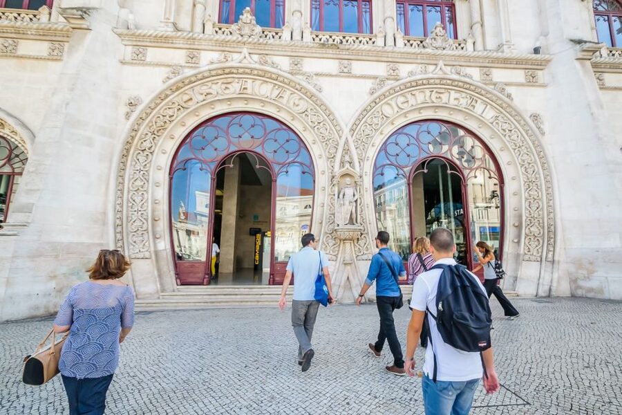 Lisbon: Best of City Private Walking Tour - Timing, hills, and the practical details