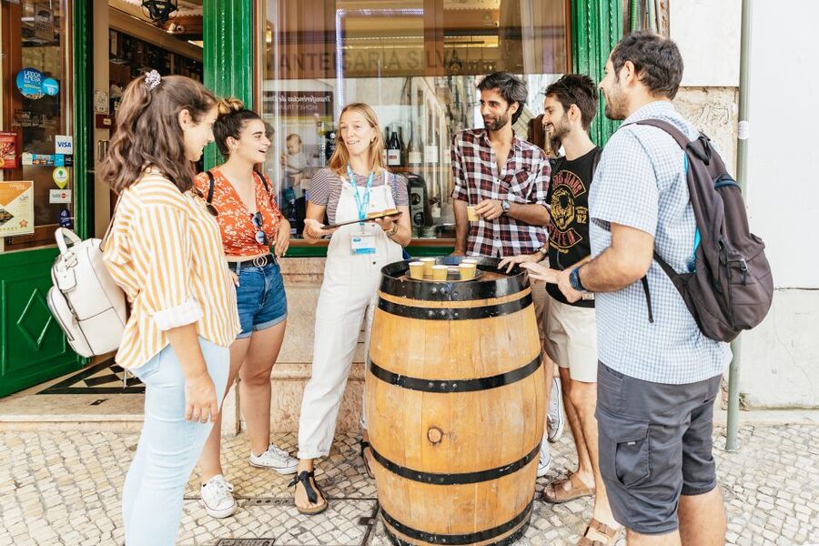 Lisbon: Food and Wine Small Group Walking Tour - Vinho Verde and the codfish cake