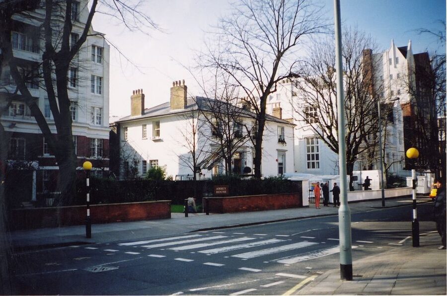 London: Beatles In My Life Walking Tour with Richard Porter - Starting at Marylebone Station
