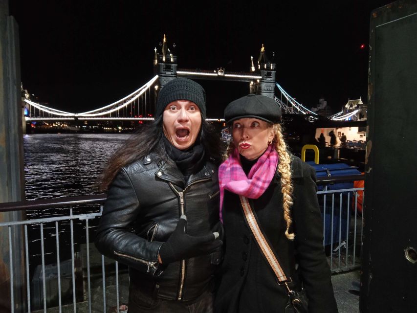 London: Ghost Walk and River Thames Boat Ride - Choosing the Underground option