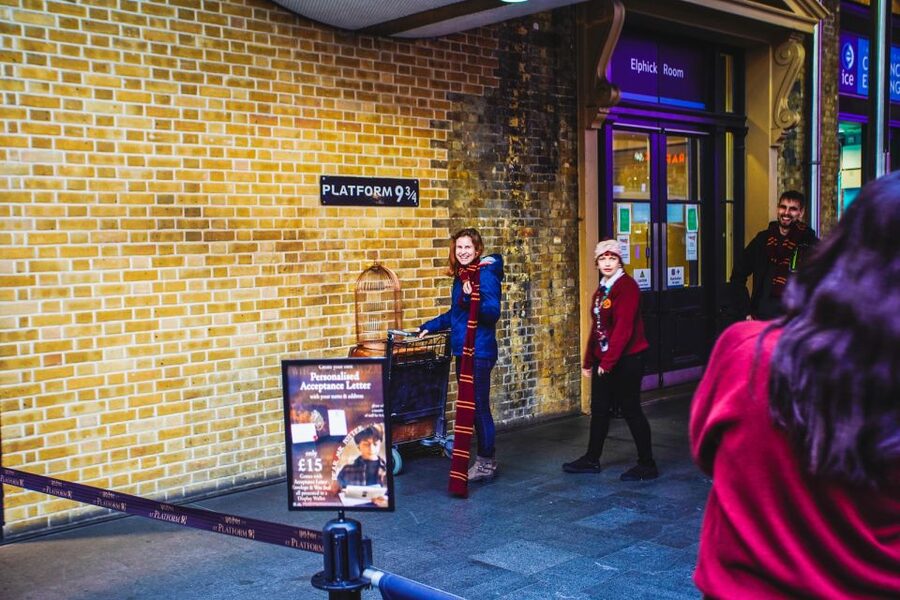 London: Harry Potter Movies Walking Tour (Kids Go Free) - London Bridge is a strong finish