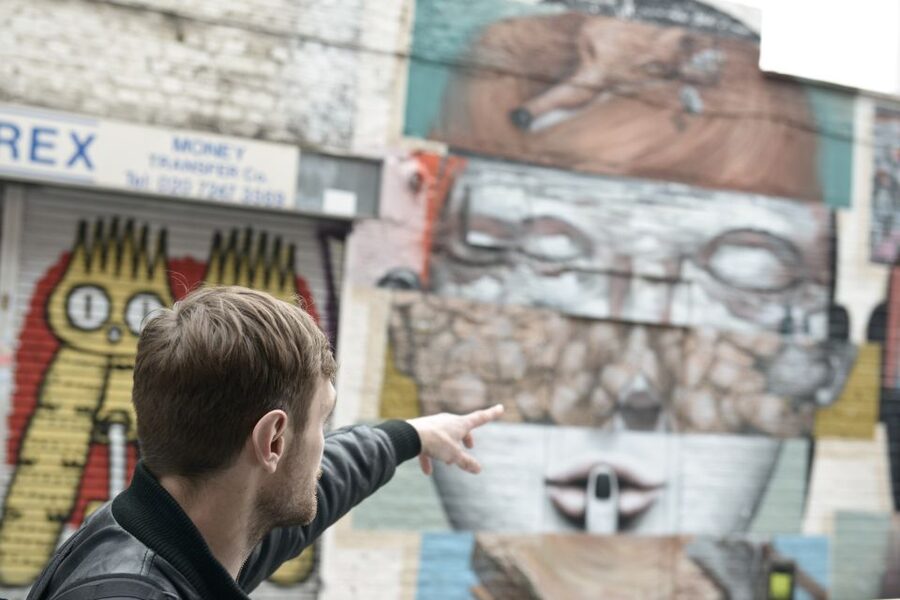 London: Street Art and Graffiti Guided Walking Tour - From the White Goat Statue into East London