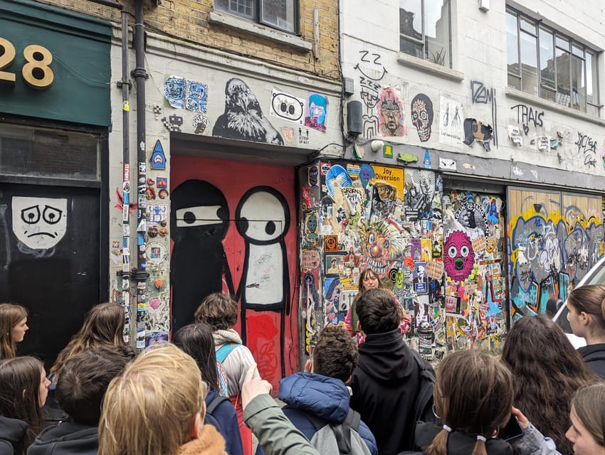 London: Street Art and Graffiti Guided Walking Tour - The East End story behind the paint