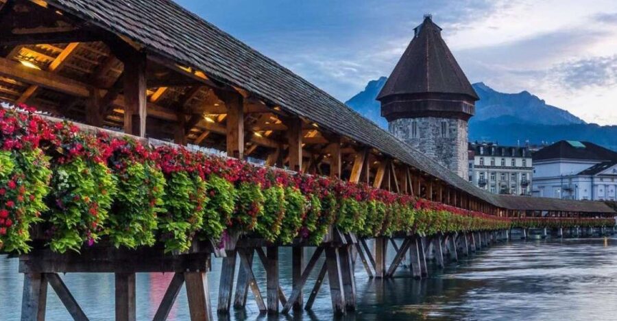 Lucerne: Private Walking Tour with a Local Guide - Old Town lanes and painted façades