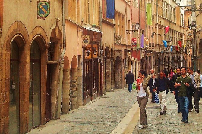Lyon Highlights & Secrets Walking Guided Tour (small group) including Funicular - Timing, weather, and practical planning