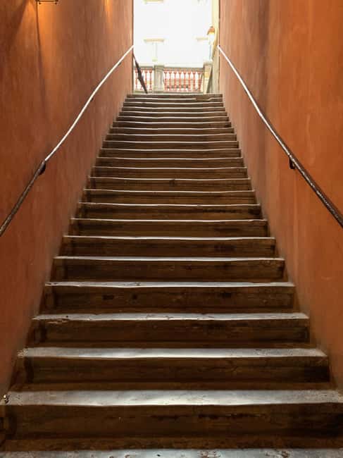 Lyon: Private Walking Tour of "Traboules" in the Old Town - Is $43 a fair price?