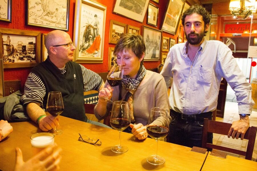 Madrid: Tapas & Wine Tasting Tour with Local Guide - Three stops in the Literary Quarter