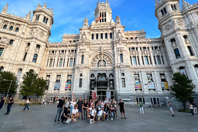 Madrid Walking Tour from Puerta del Sol to Retiro Park - From Puerta del Sol into Madrid’s grand center