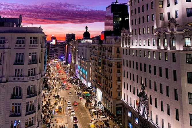 Madrid Walking Tour from Puerta del Sol to Retiro Park - Thirty minutes in Retiro Park