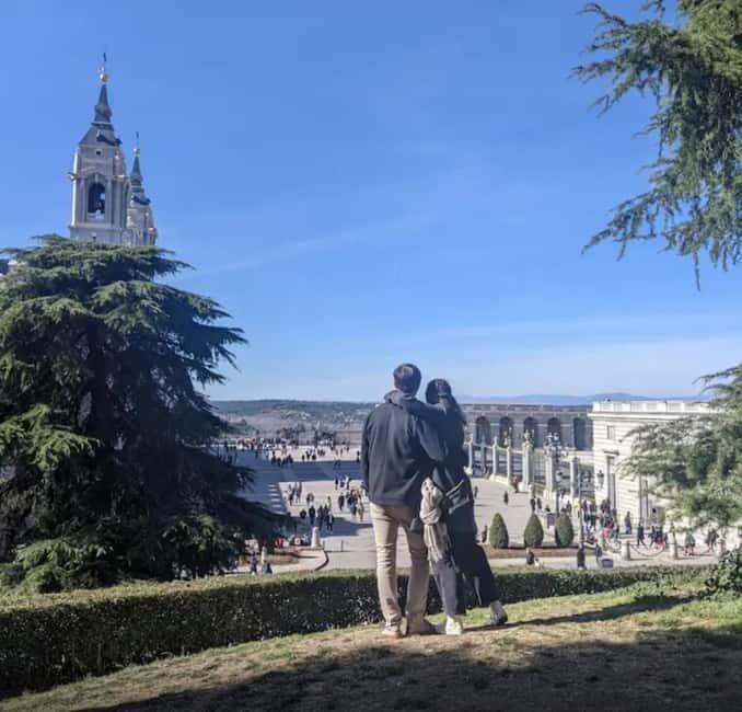 Madrid: Welcome to Madrid Guided Walking Tour - Who will get the most from it