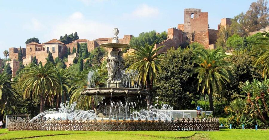 Málaga: 3-Hour Complete Walking Tour with Tickets - A useful three-hour introduction to Málaga