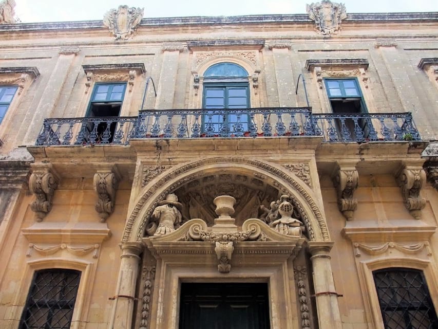 Malta: Mdina and Rabat Walking Tour with Catacombs - Wignacourt Museum and the underground sites