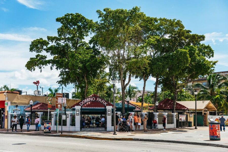 Miami: Little Havana Food Walking Tour with Tastings - Watching cigar rollers at work
