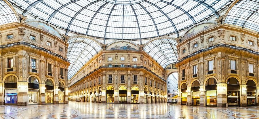 Milan: Guided Walking Tour & Last Supper Visit with Ticket - La Scala and Piazza della Scala