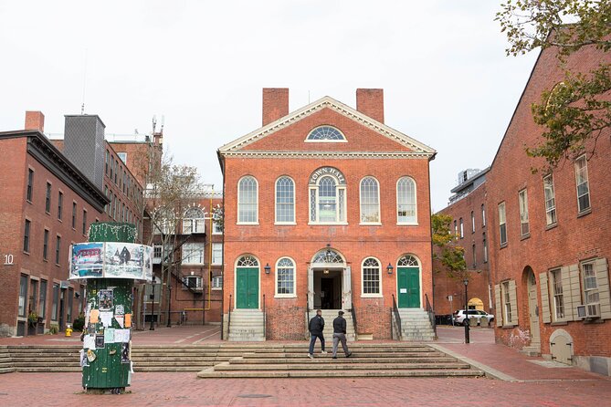 Mysteries and Murders of Salem Guided Night-Time Walking Tour - The Gardner Pingree House and its haunted tales