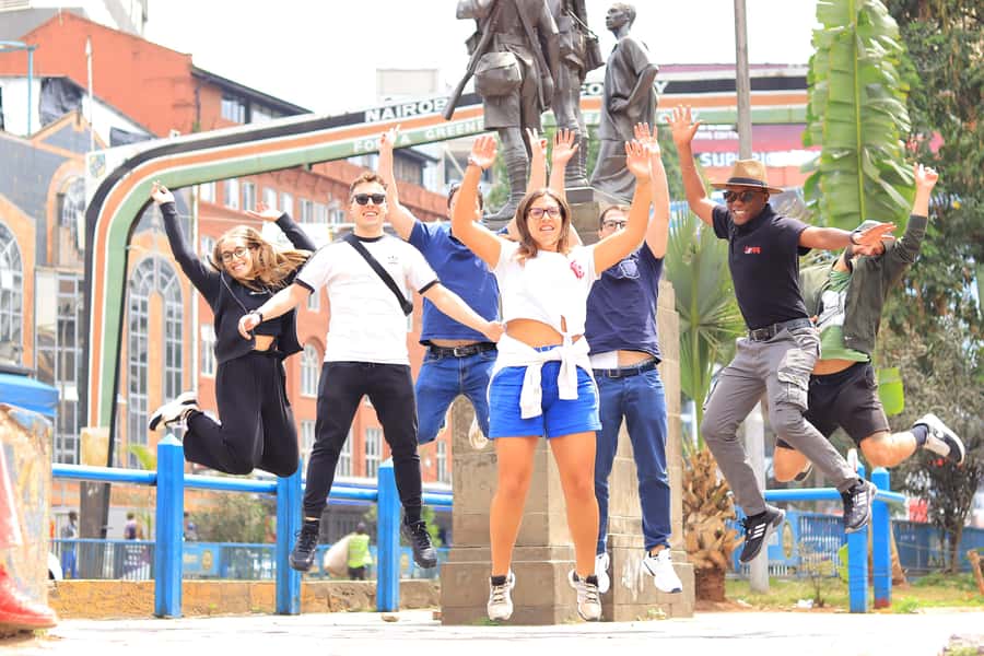 Nairobi: Historic and Modern Highlights Walking Tour - Jeevanjee Gardens and Nairobi’s early city story