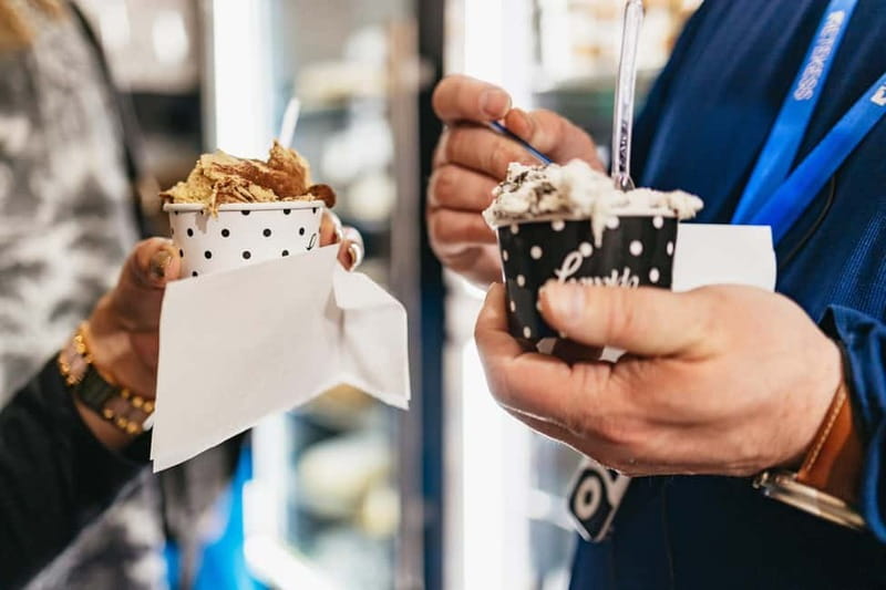 Naples: Street Food Walking Tour with Local Guide - Walking, timing, and comfort