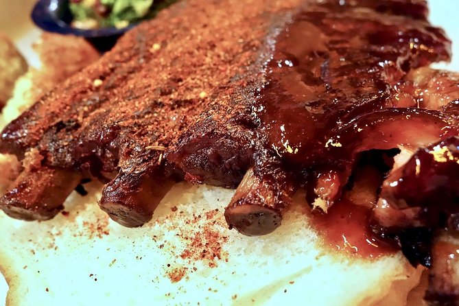 Nashville: Food Tour with 5+ Tastings of Local Delicacies - What makes the food stops useful, and where they can disappoint