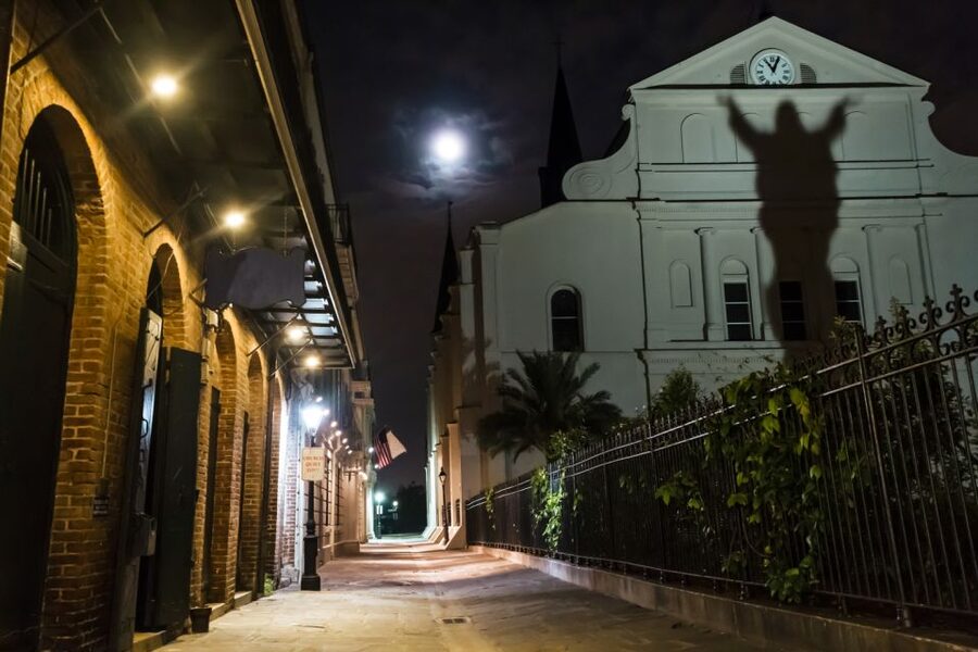 New Orleans: 2-Hour Ghosts & Vampires Walking Tour - Madame Lalaurie and the city’s darkest stories