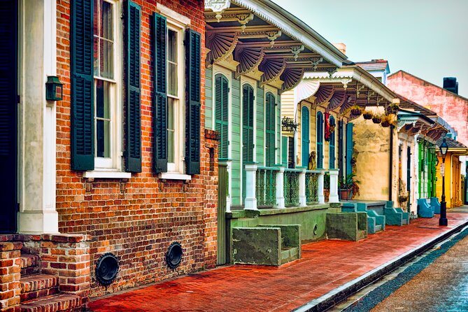 New Orleans French Quarter, Voodoo and Culture Walking Tour - How the Guides Shape the Experience