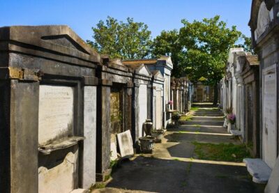 New Orleans Garden District History Walking Tour
