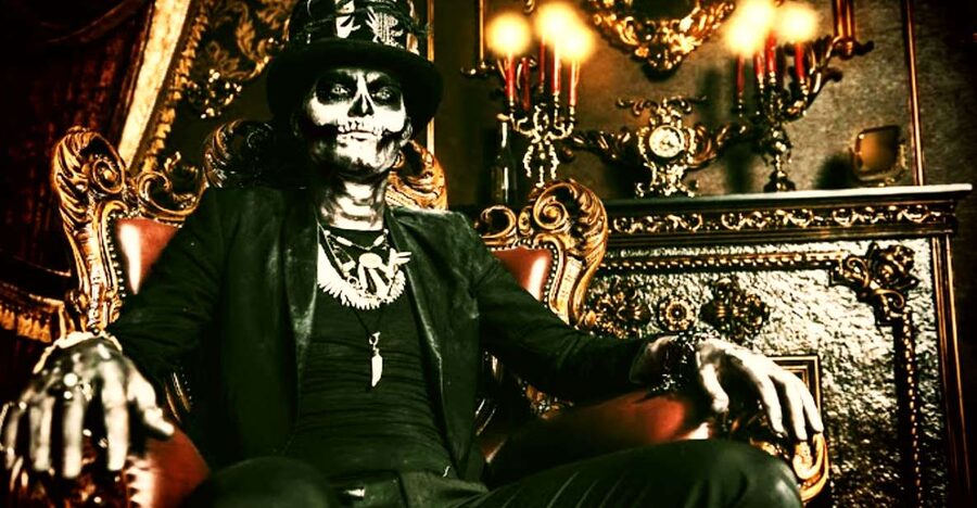 New Orleans Haunted Ghost, Voodoo & Vampire Walking Tour - Muriel’s and the first French Quarter stories