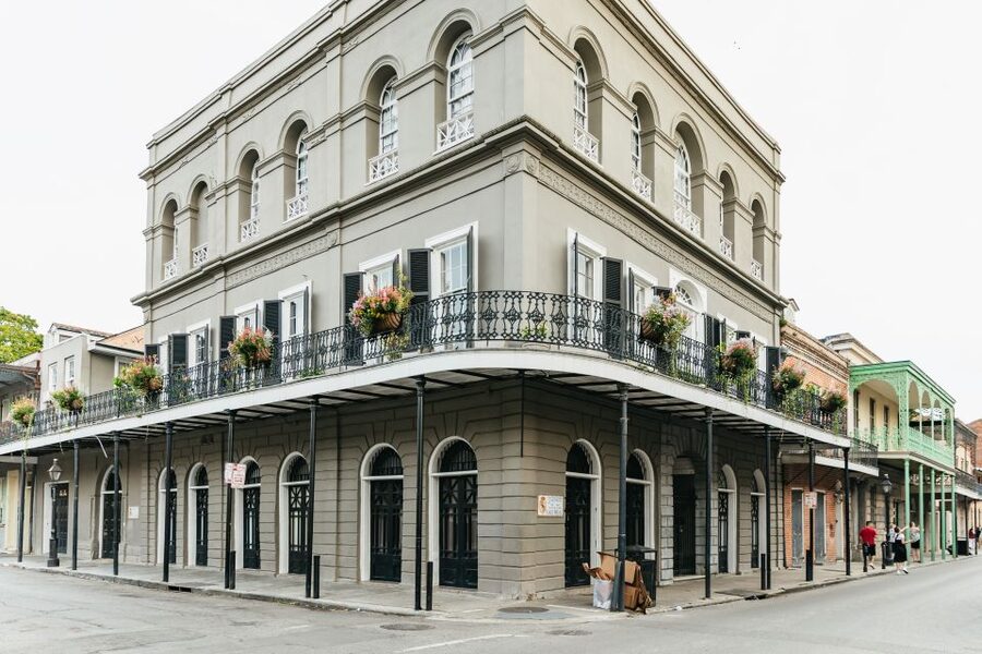 New Orleans Haunted Ghost, Voodoo & Vampire Walking Tour - What $32 gets you