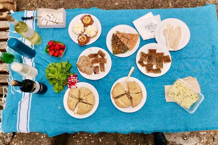 Nice: Food and Wine Old Town Guided Walking Tour - Wine, olive oil, and the small details that matter