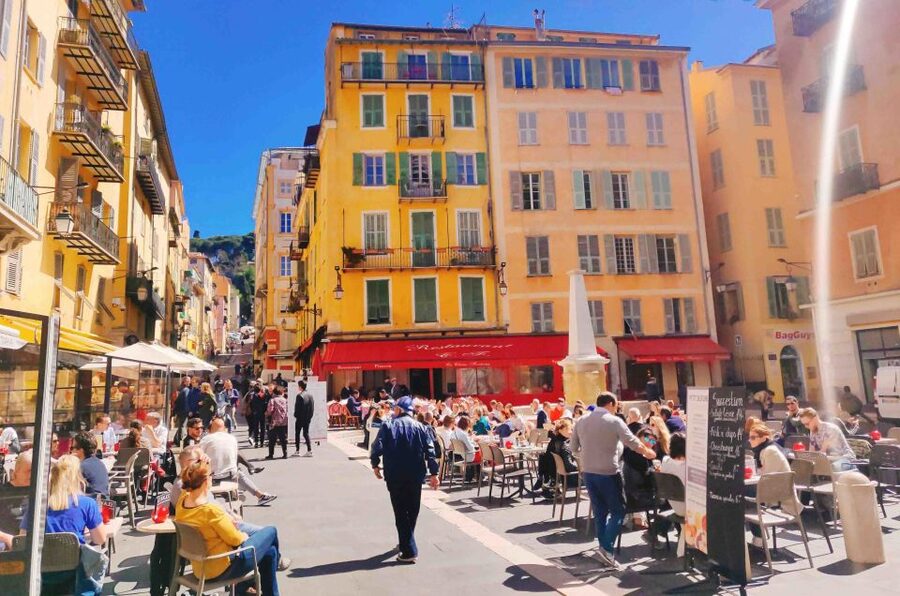 Nice Old Town and Castle Hill: Guided Cultural Walking Tour - Castle Hill and the views that reward the climb
