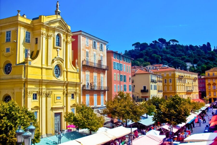 Nice: Old Town Treasures Walking Tour - Starting beside Castle Hill and the sea