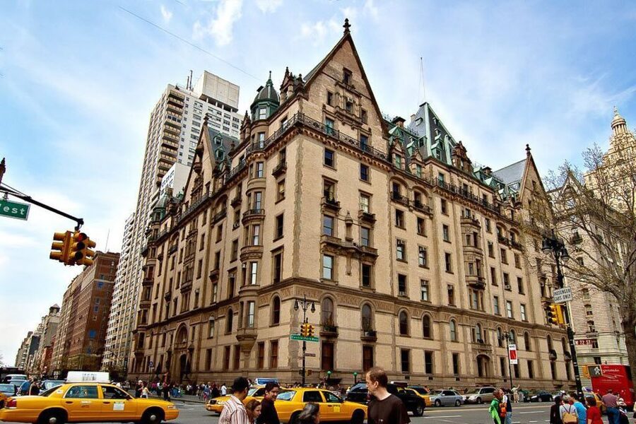 NYC: Guided Bus and Walking Tour with Staten Island Ferry - Central Park and Columbus Circle: a gentle start