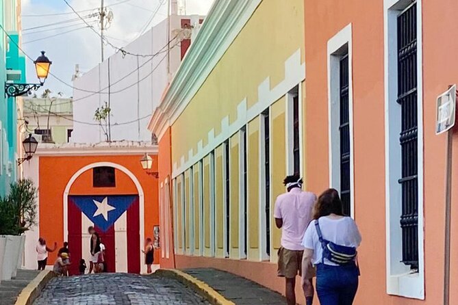 Old San Juan City Walking Tour - Following the old streets and landmarks